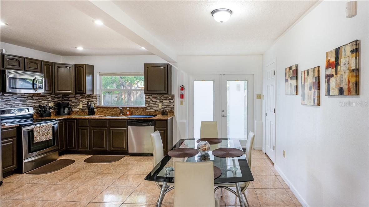 2721 Raeford Road, FL