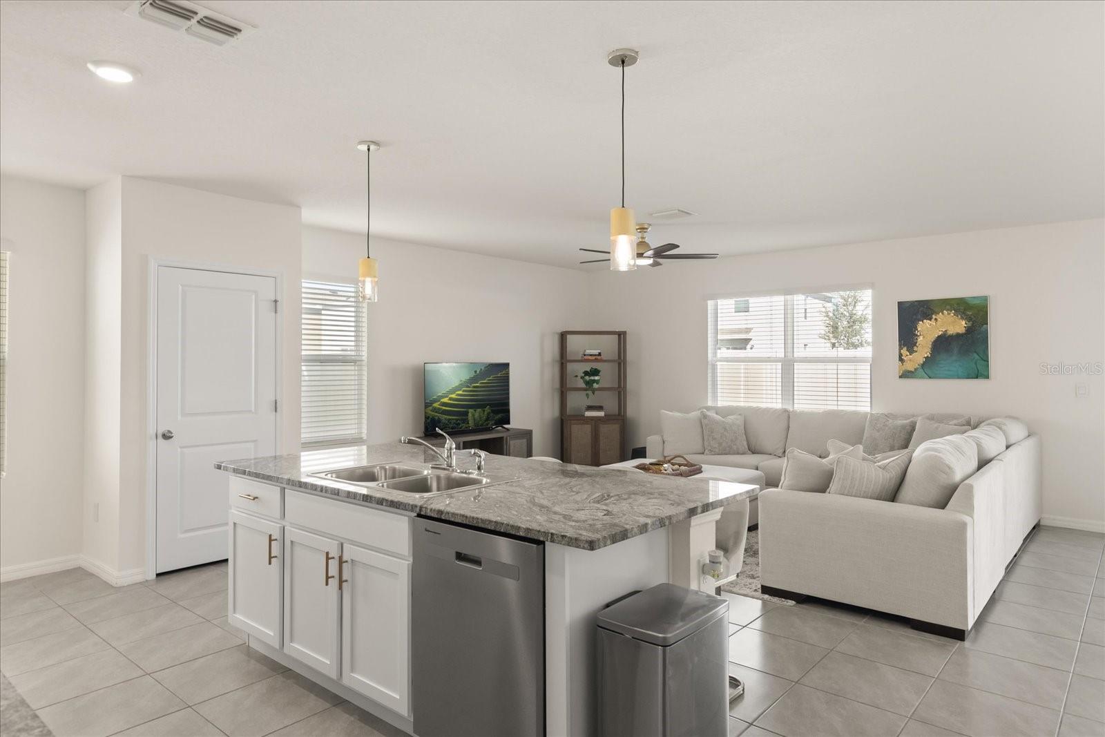 5640 Wandering Willow Drive, FL