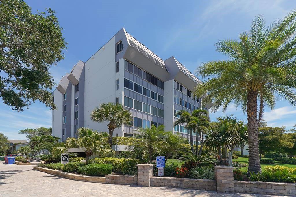1200 Peppertree Lane, FL