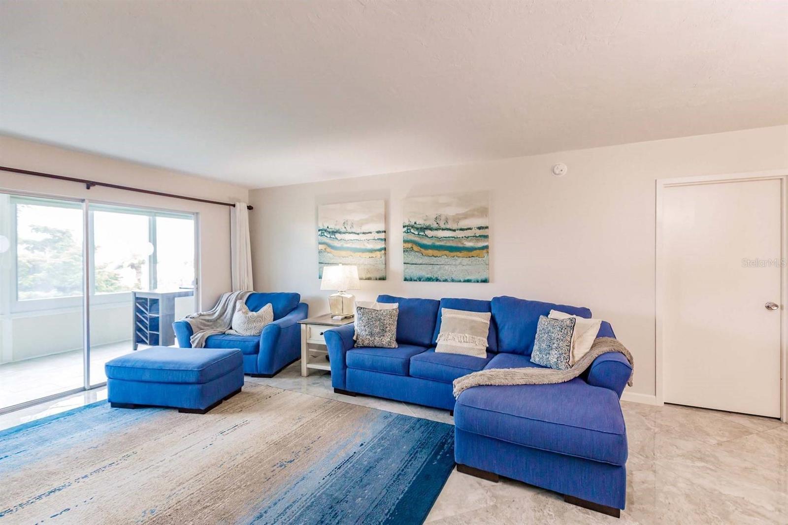 1200 Peppertree Lane, FL