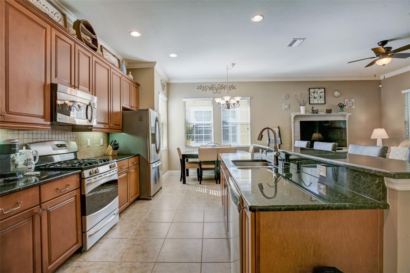 219 Sunset Crest Court, FL