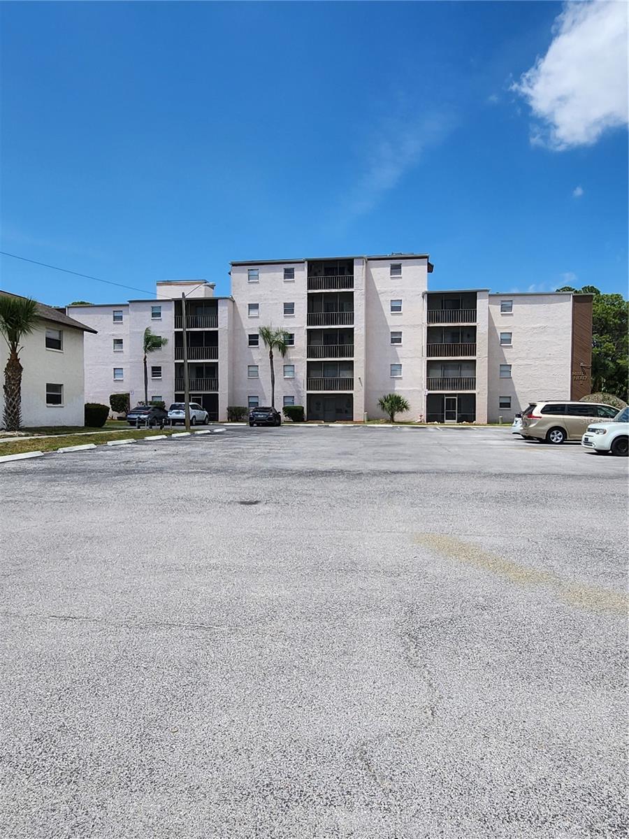 5541 Bay Boulevard, FL