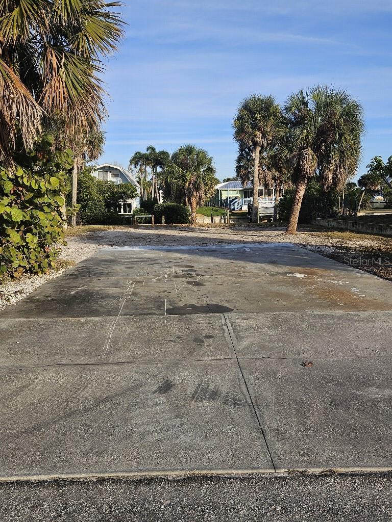 251 Winson Avenue, FL