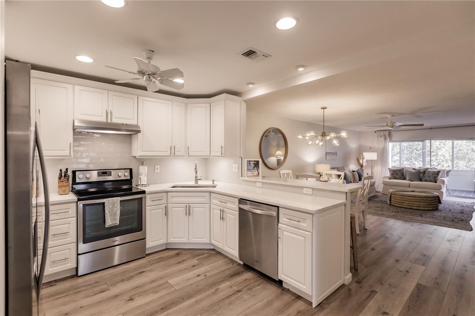 1200 Peppertree Lane, FL