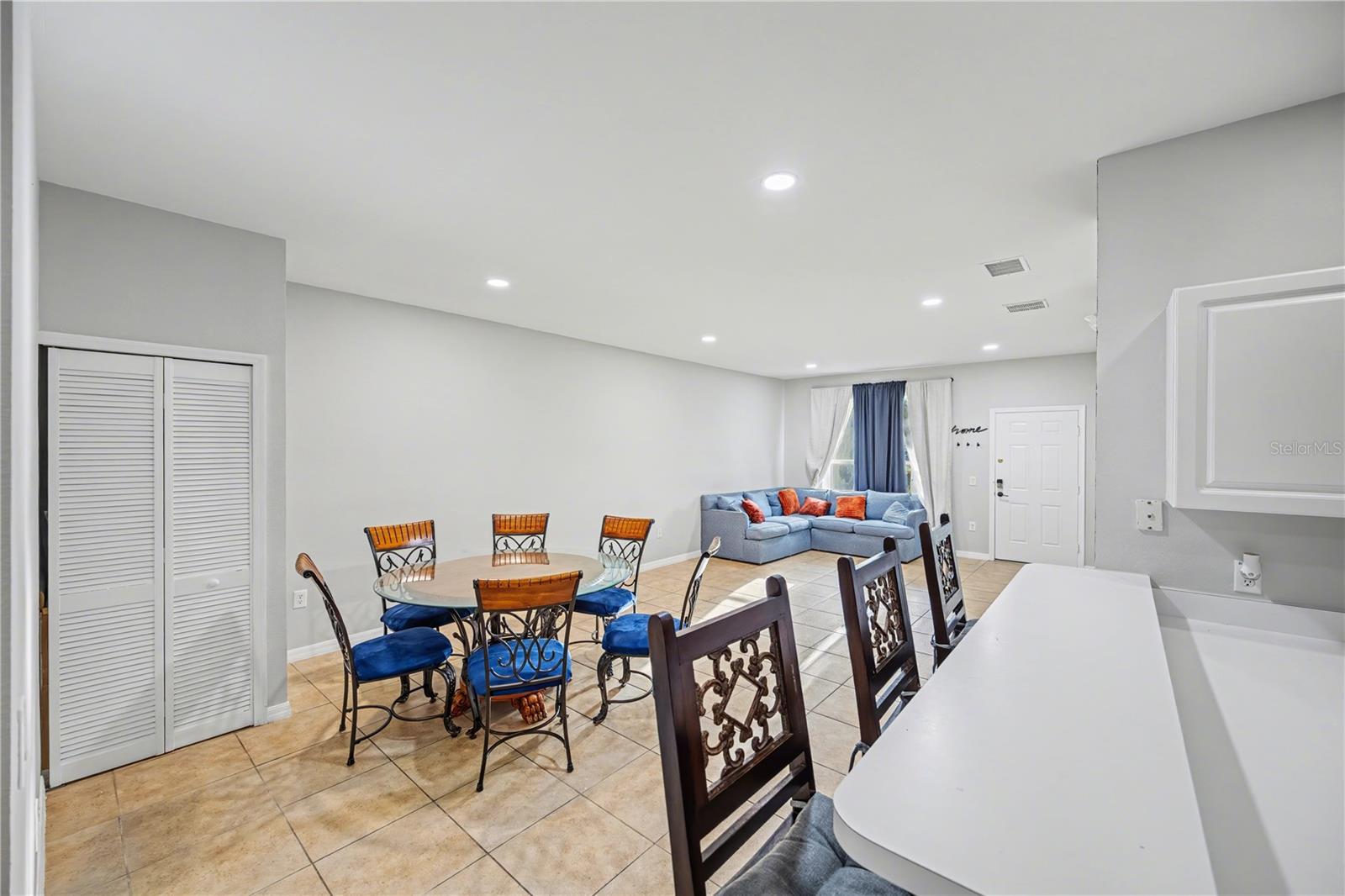 3158 Sun Lake Court, FL