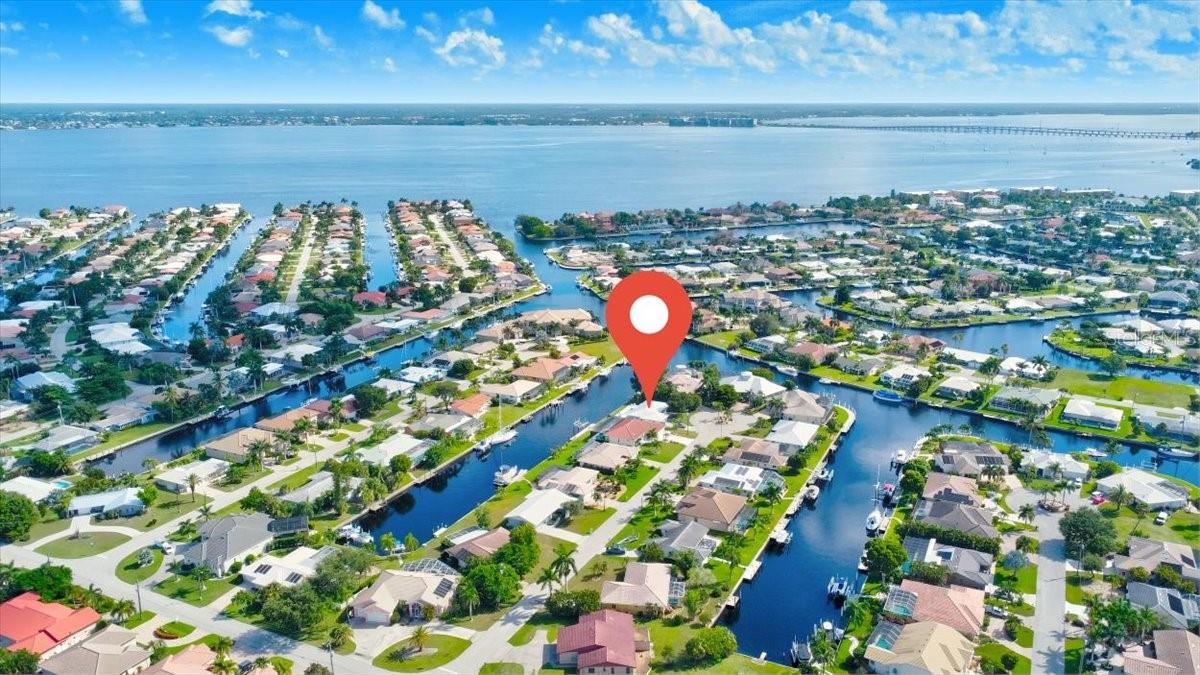 2424 Rosa Lane, FL