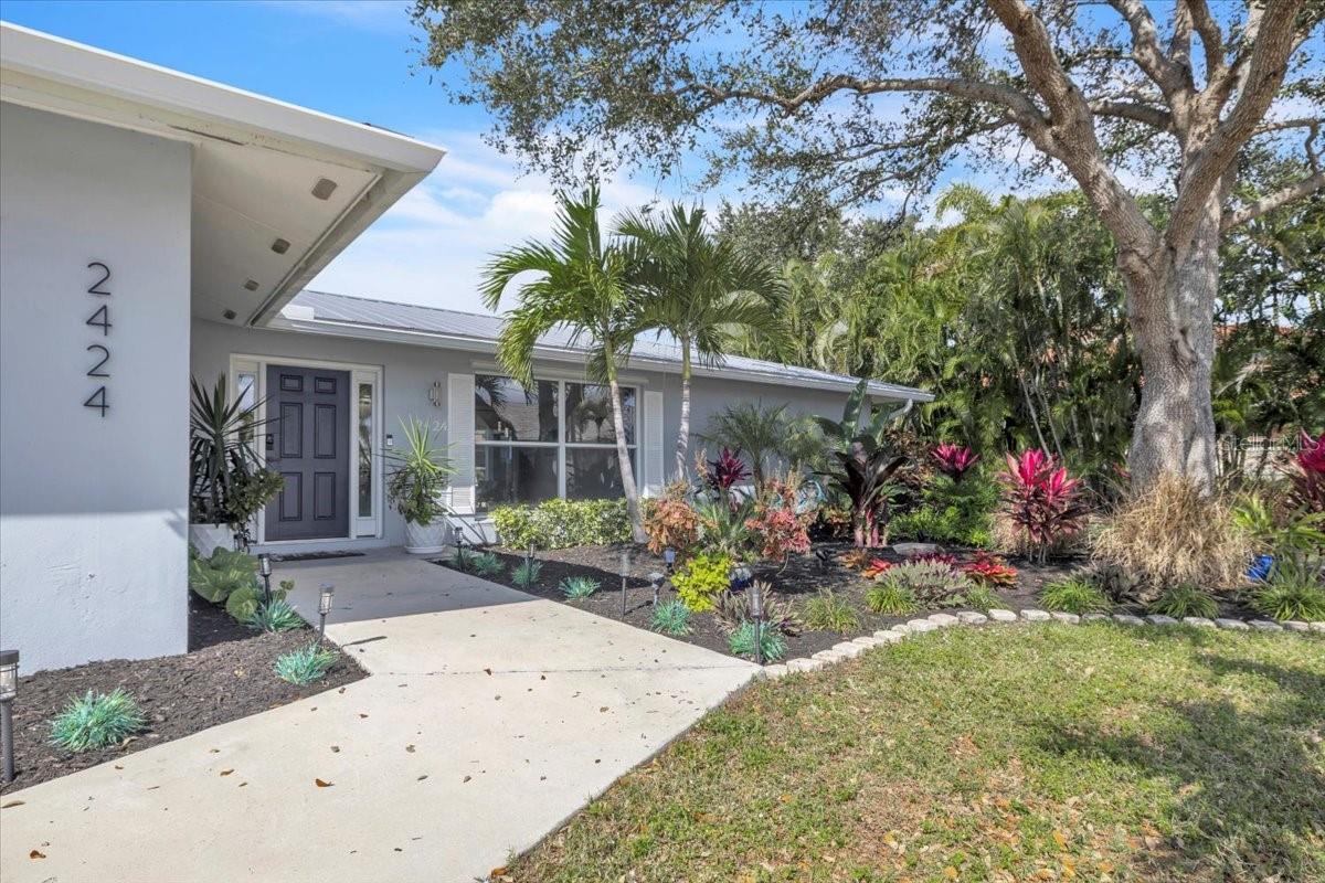 2424 Rosa Lane, FL