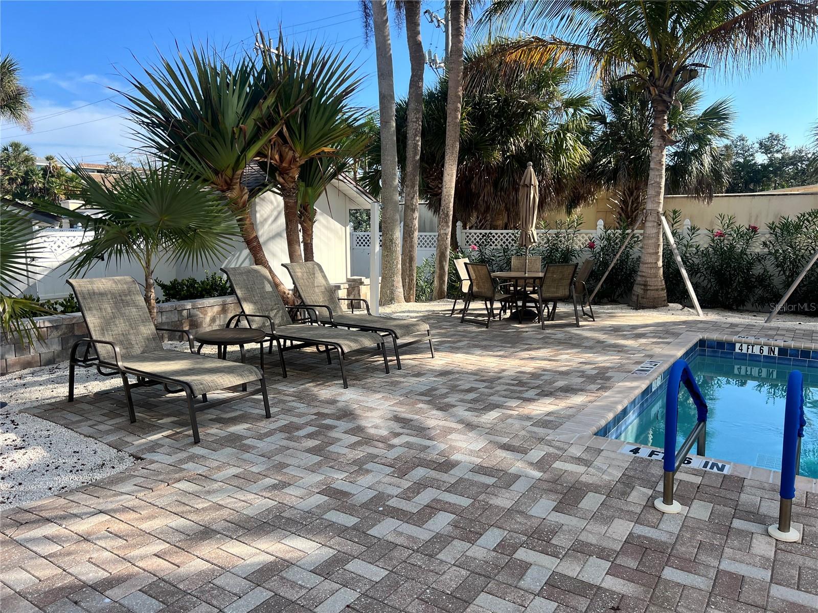 1001 Point Of Rocks Road, FL