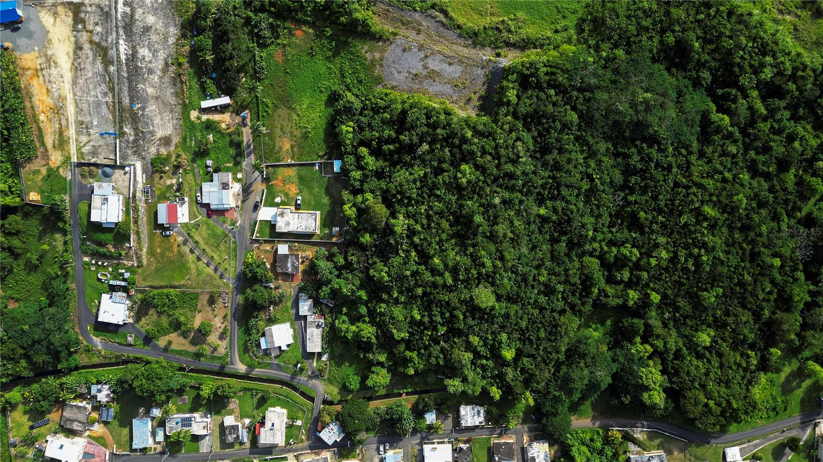 Calle Brillante Arsenales Bajos, PR