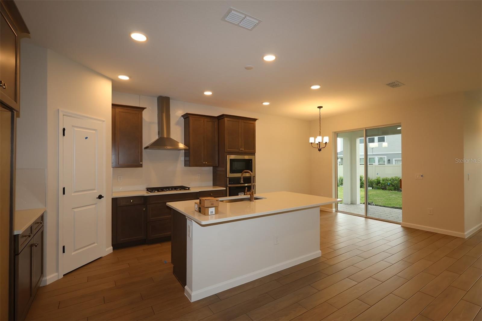 5303 High Line Drive, FL