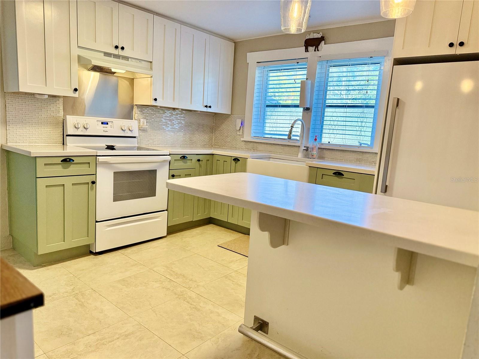 1812 9th Street, FL