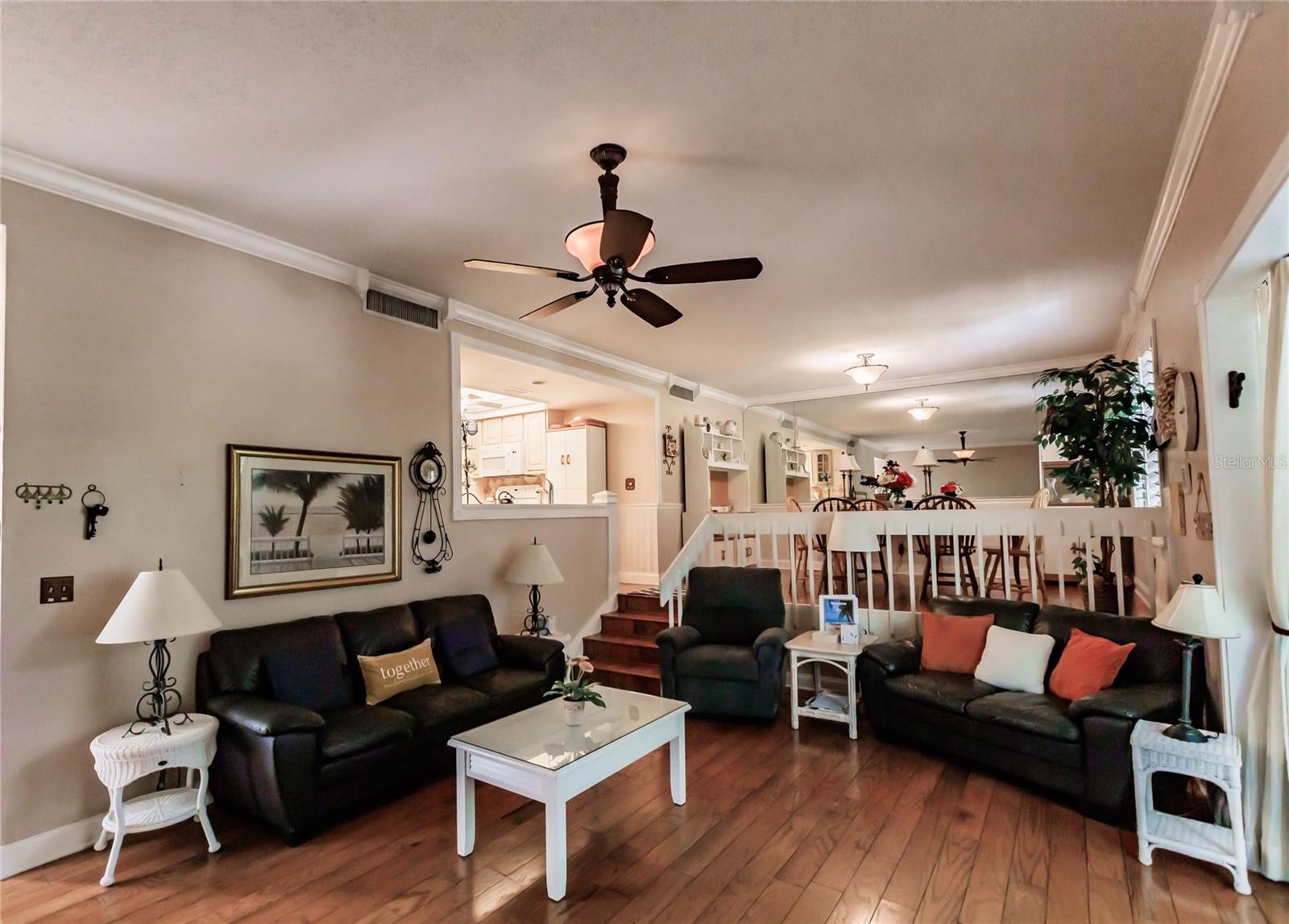 6030 Peppertree Way, FL