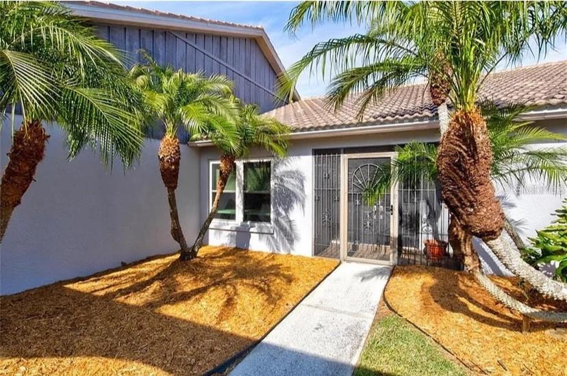 3982 Kingston Drive, FL