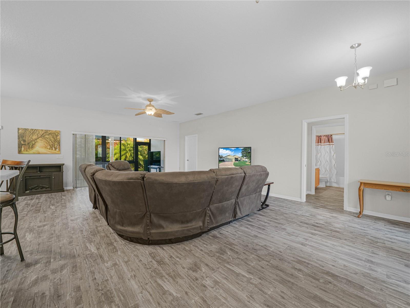 4424 Waterford Drive, FL