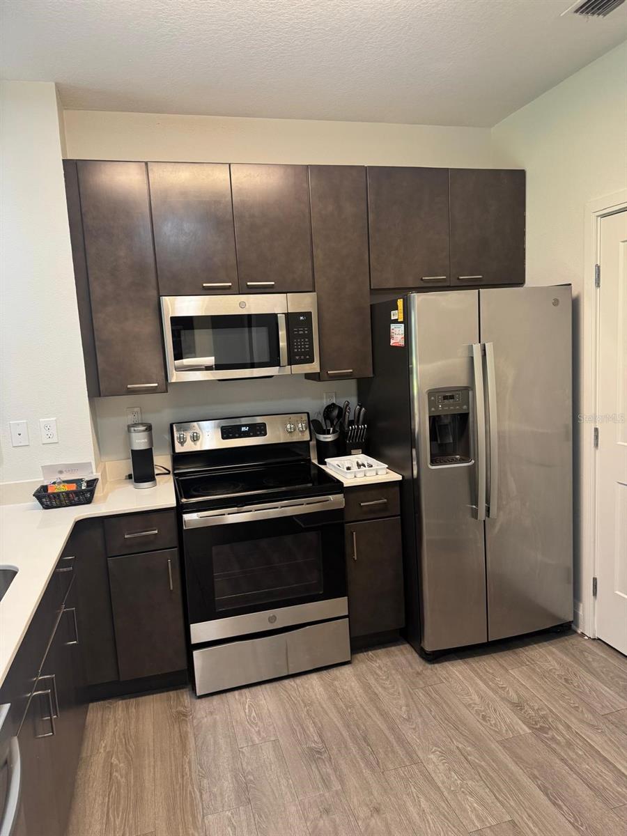14501 Grove Resort Avenue, FL
