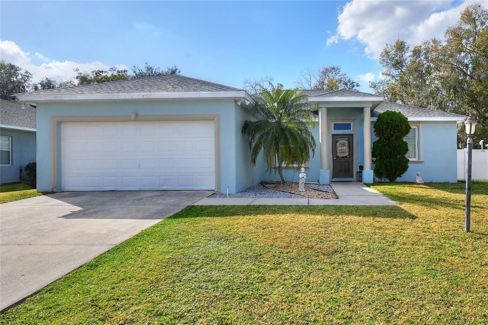 1703 Oakwood Estates Drive, FL
