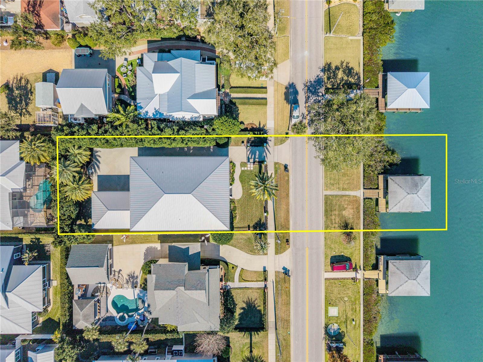 1212 Riverside Drive, FL