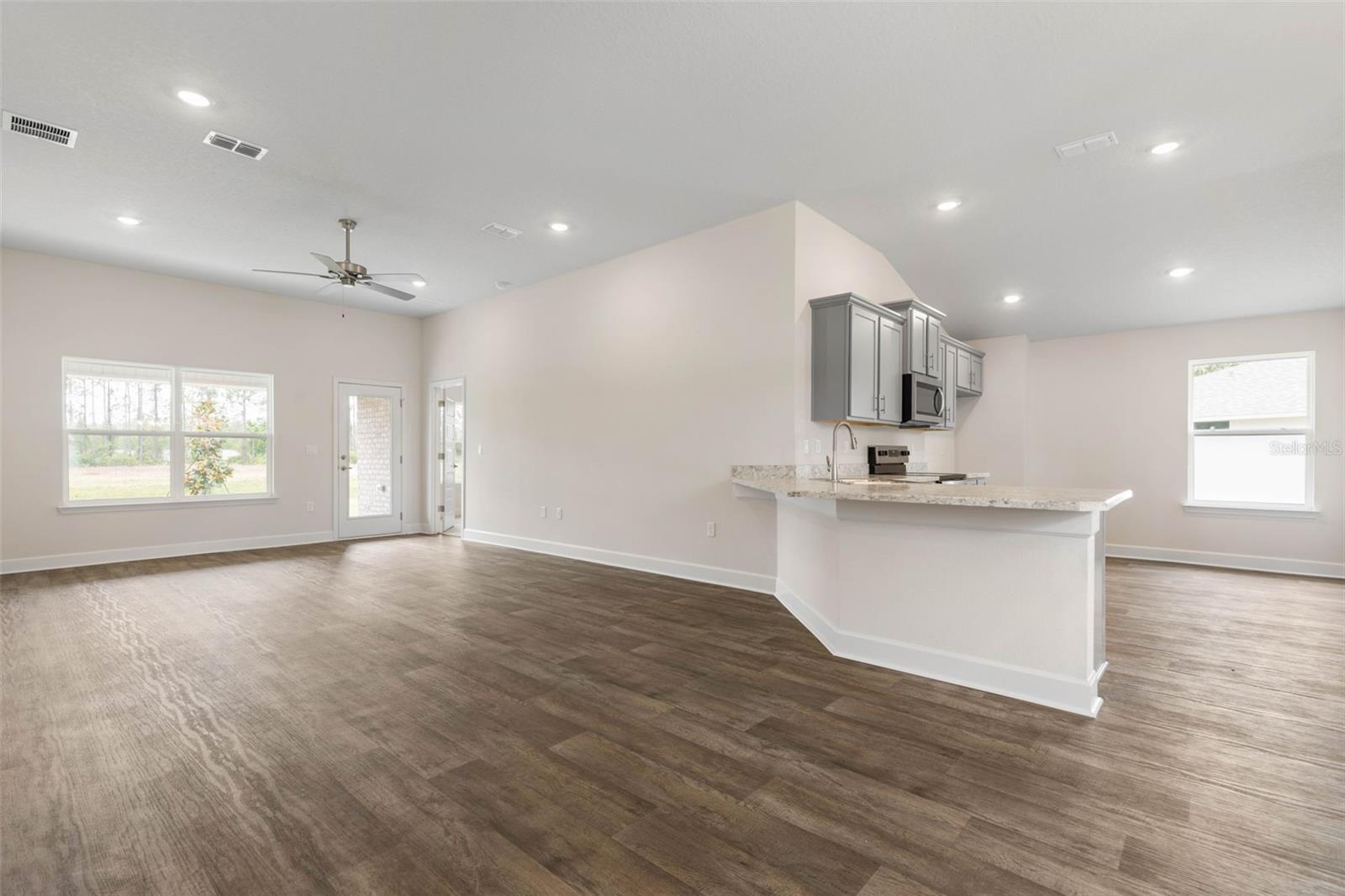 47 Brunswick Lane, FL