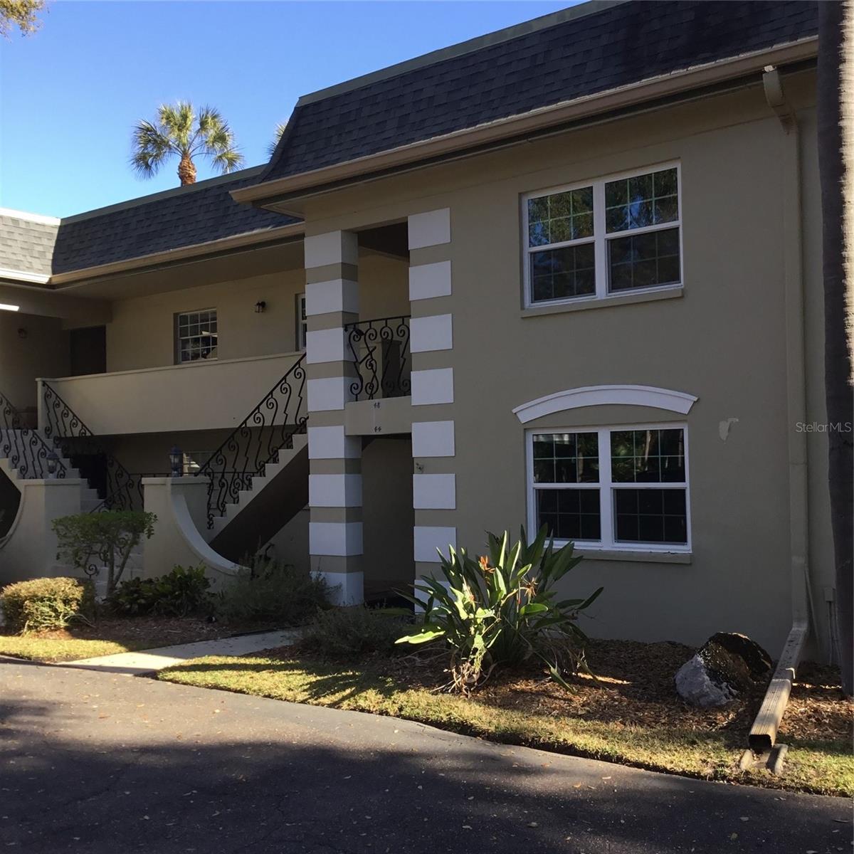 44 Country Club Drive, FL