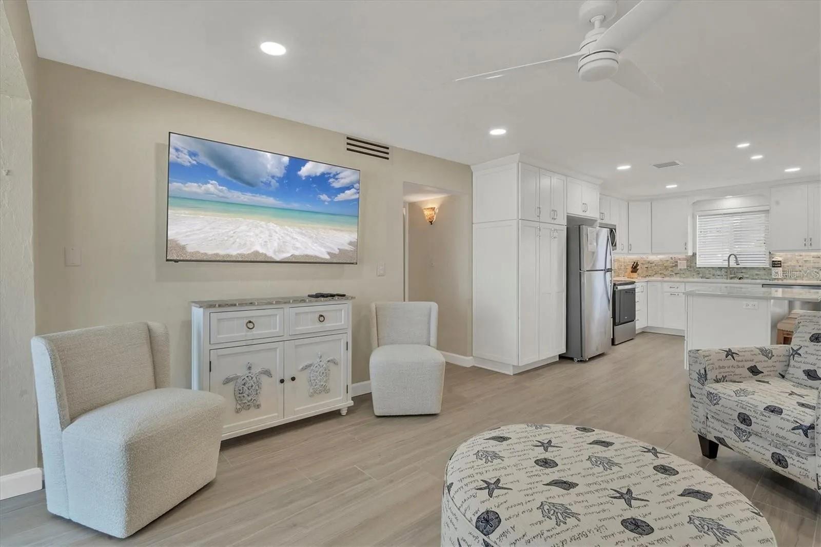 6006 Midnight Pass Road, FL