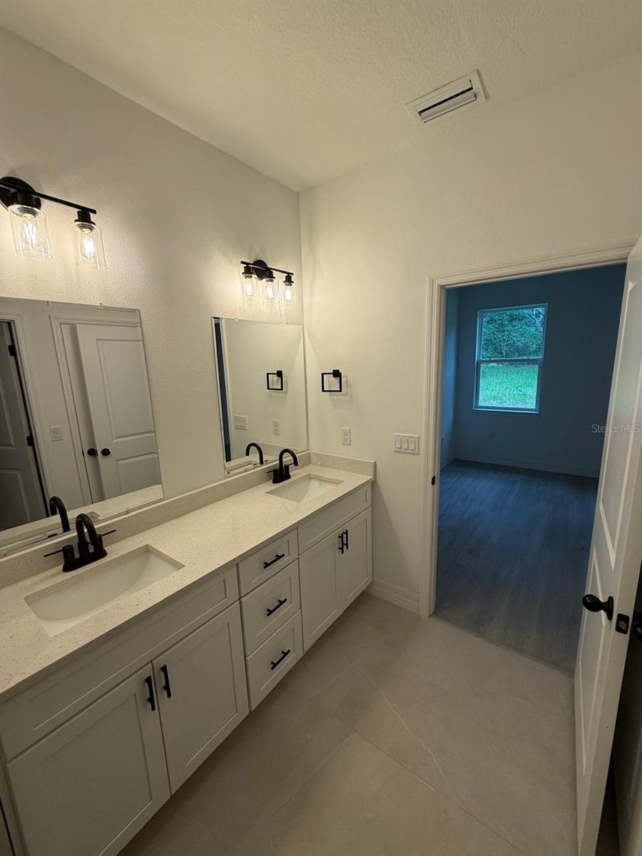 1850 Hialeah Drive, FL