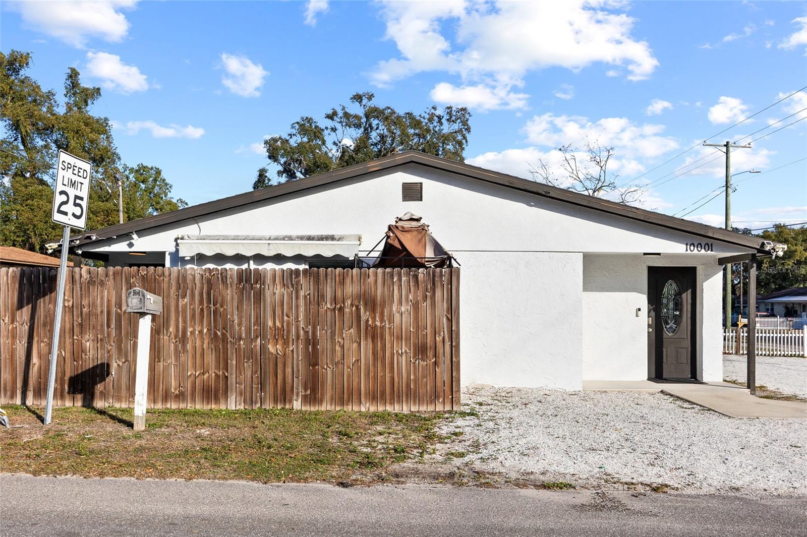 10001 Annette Avenue, FL