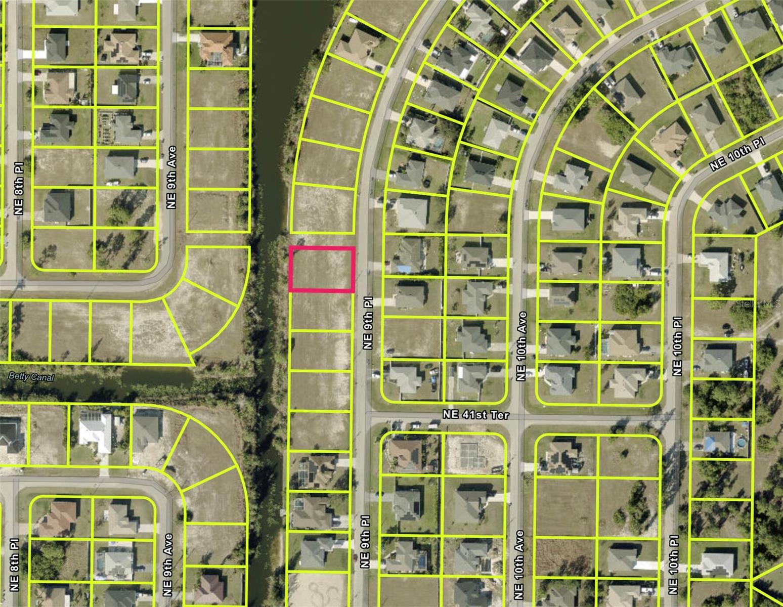 4112 9th Place, FL
