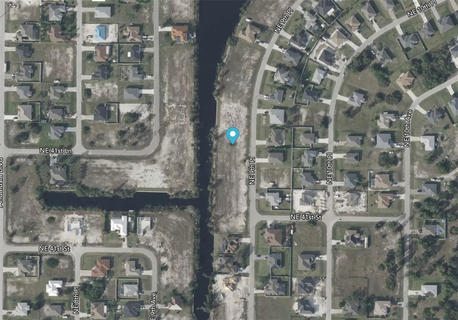 4112 9th Place, FL