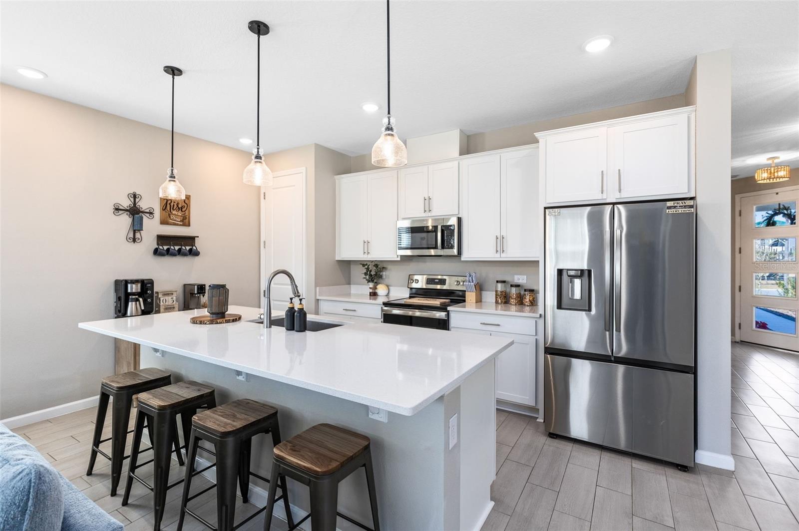 4160 Southern Vista Loop, FL