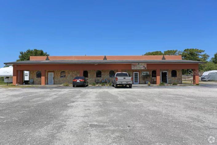 5273 Treiman Boulevard, FL