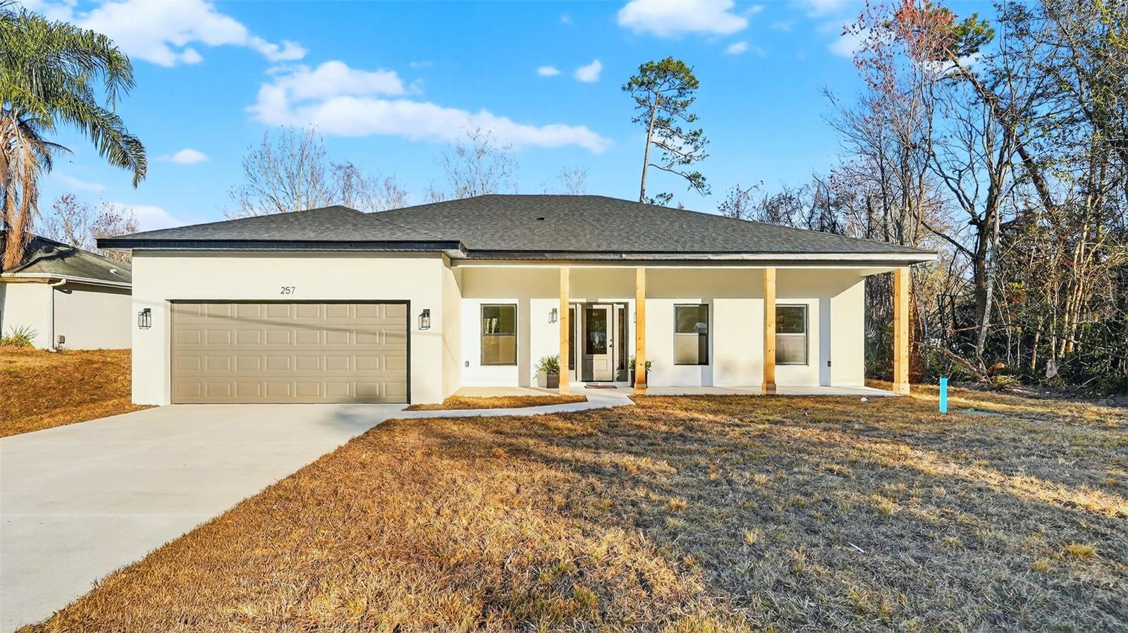 257 Lago Vista Street, FL