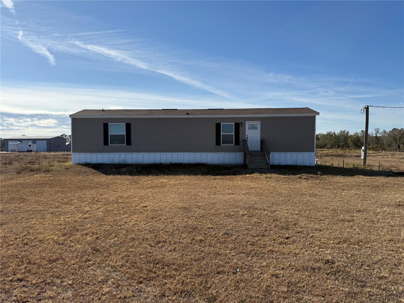 15807 County Road 672, FL