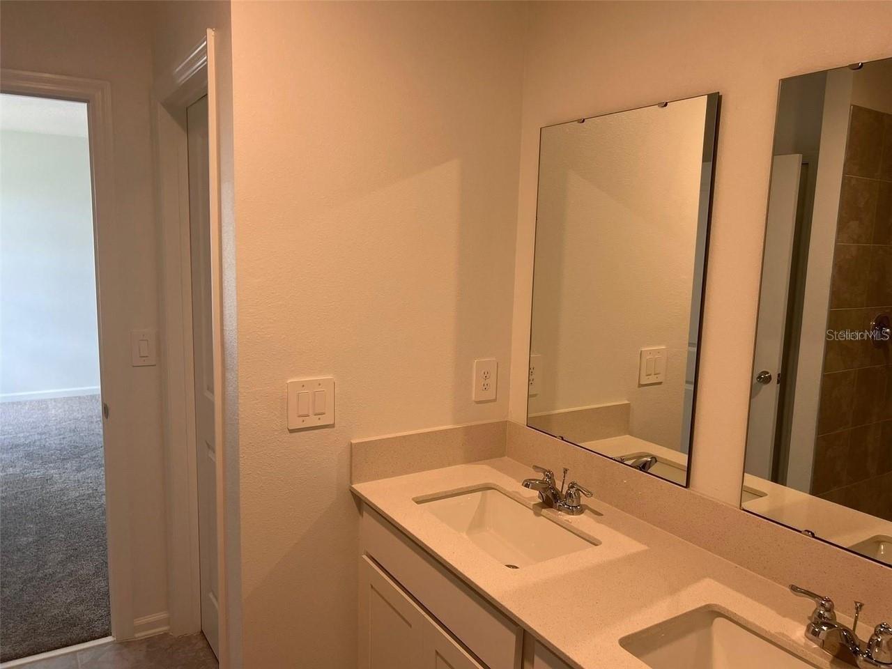 1756 White Water Court, FL