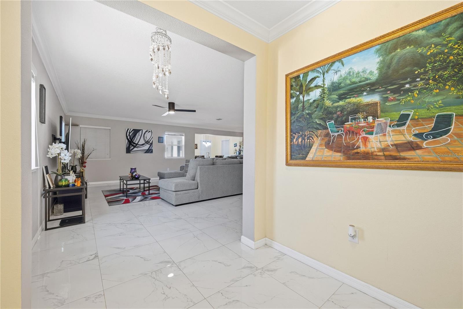 643 Washington Way, FL