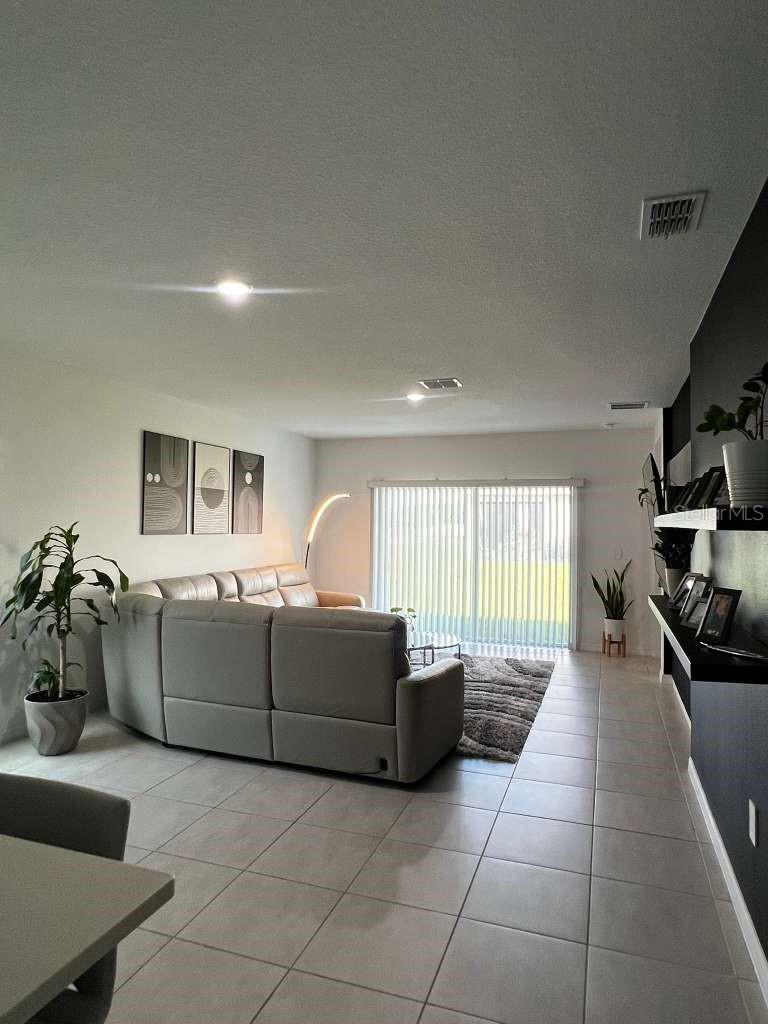 205 Acorn Road, FL