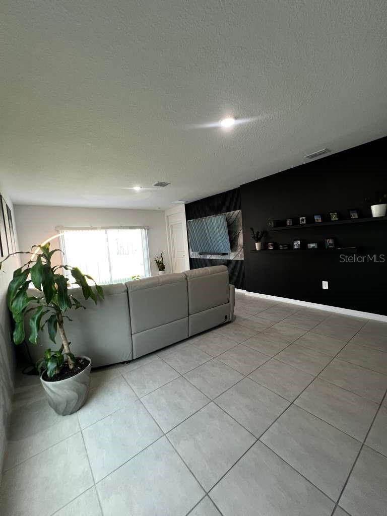 205 Acorn Road, FL