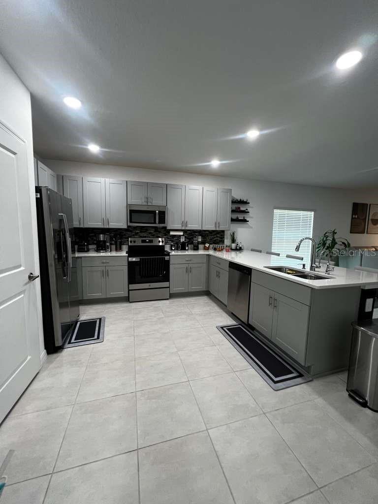 205 Acorn Road, FL