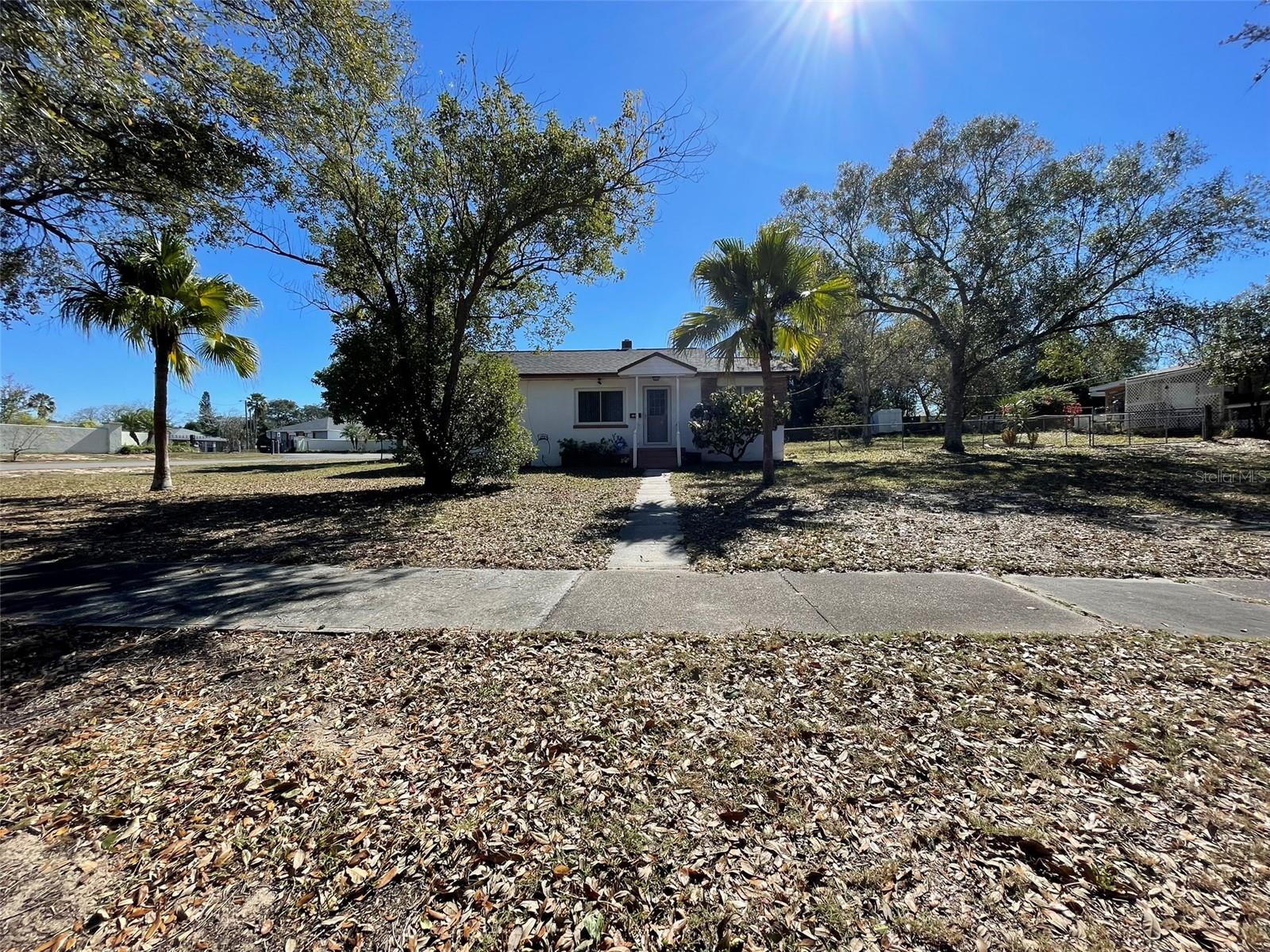1240 Druid Circle, FL