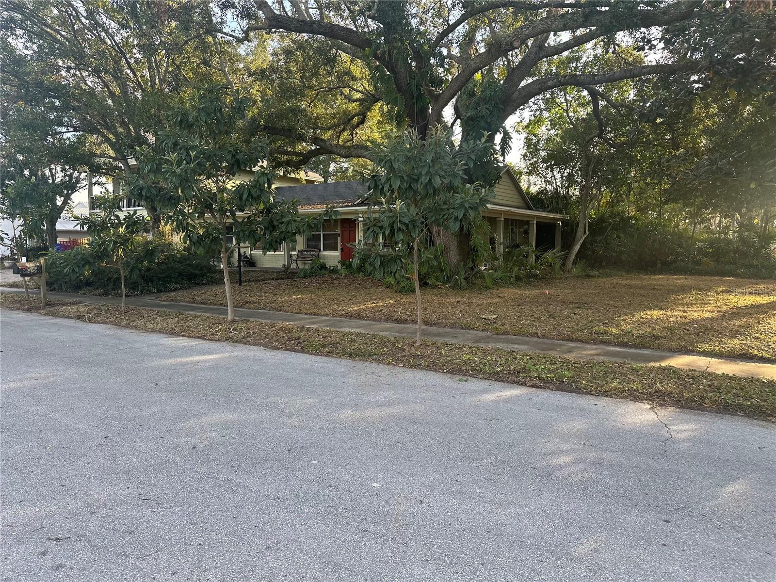 518 Poinsettia Lane, FL