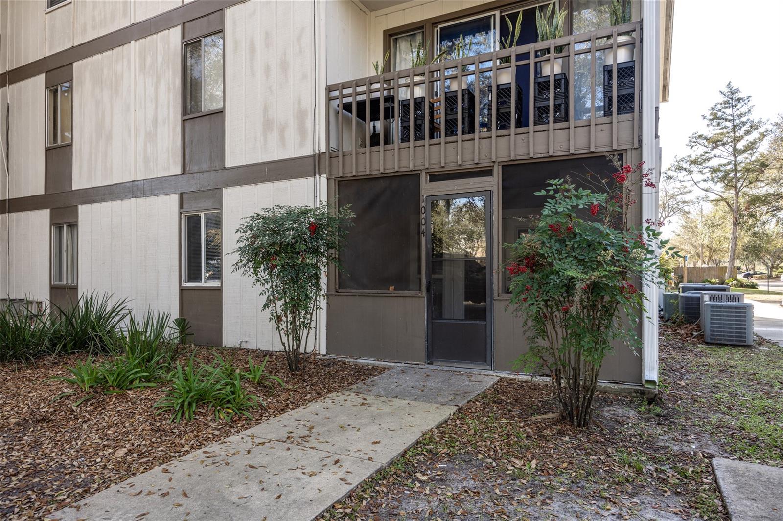 6519 Newberry, FL