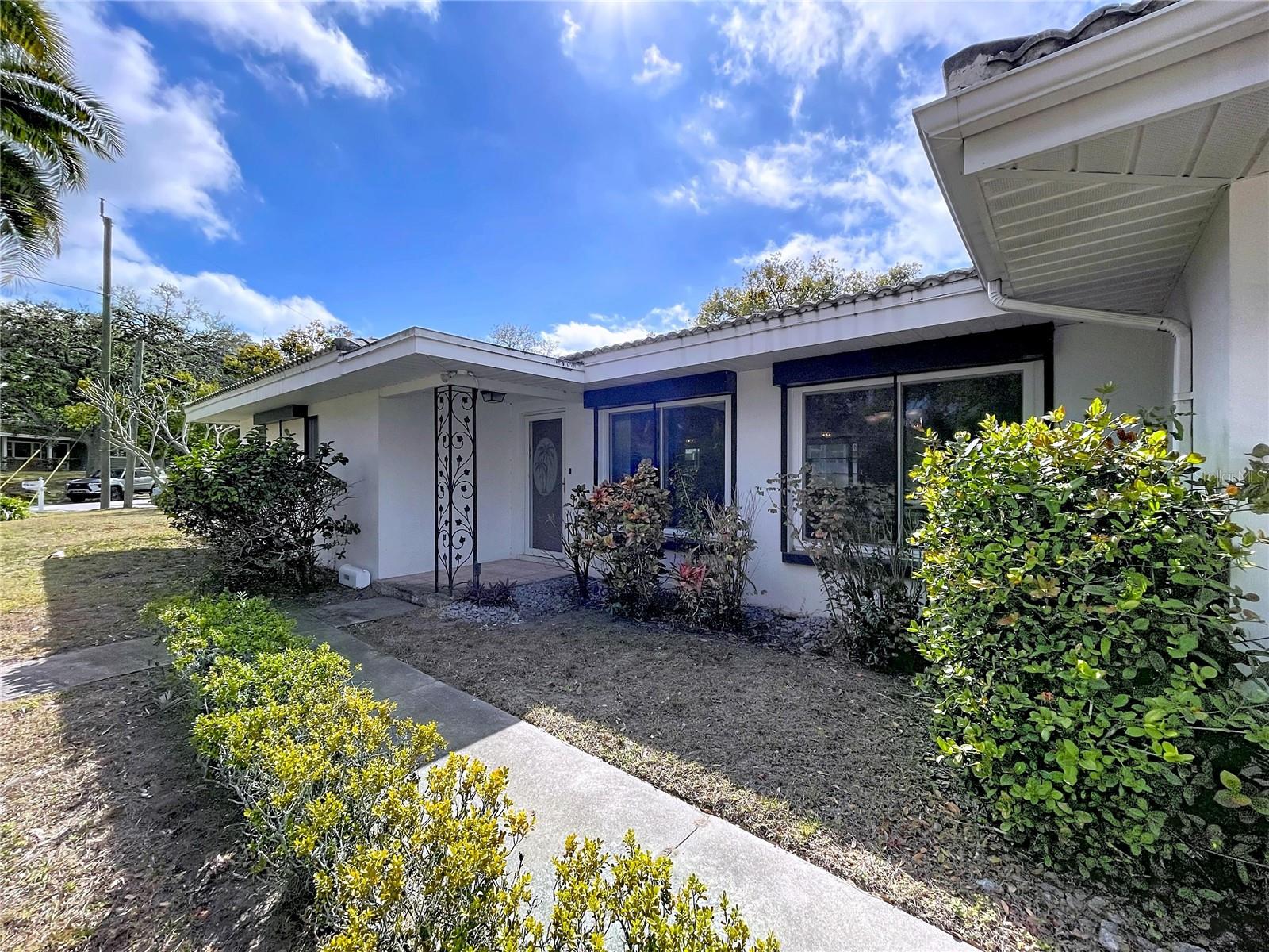 1002 Bay Breeze Terrace, FL