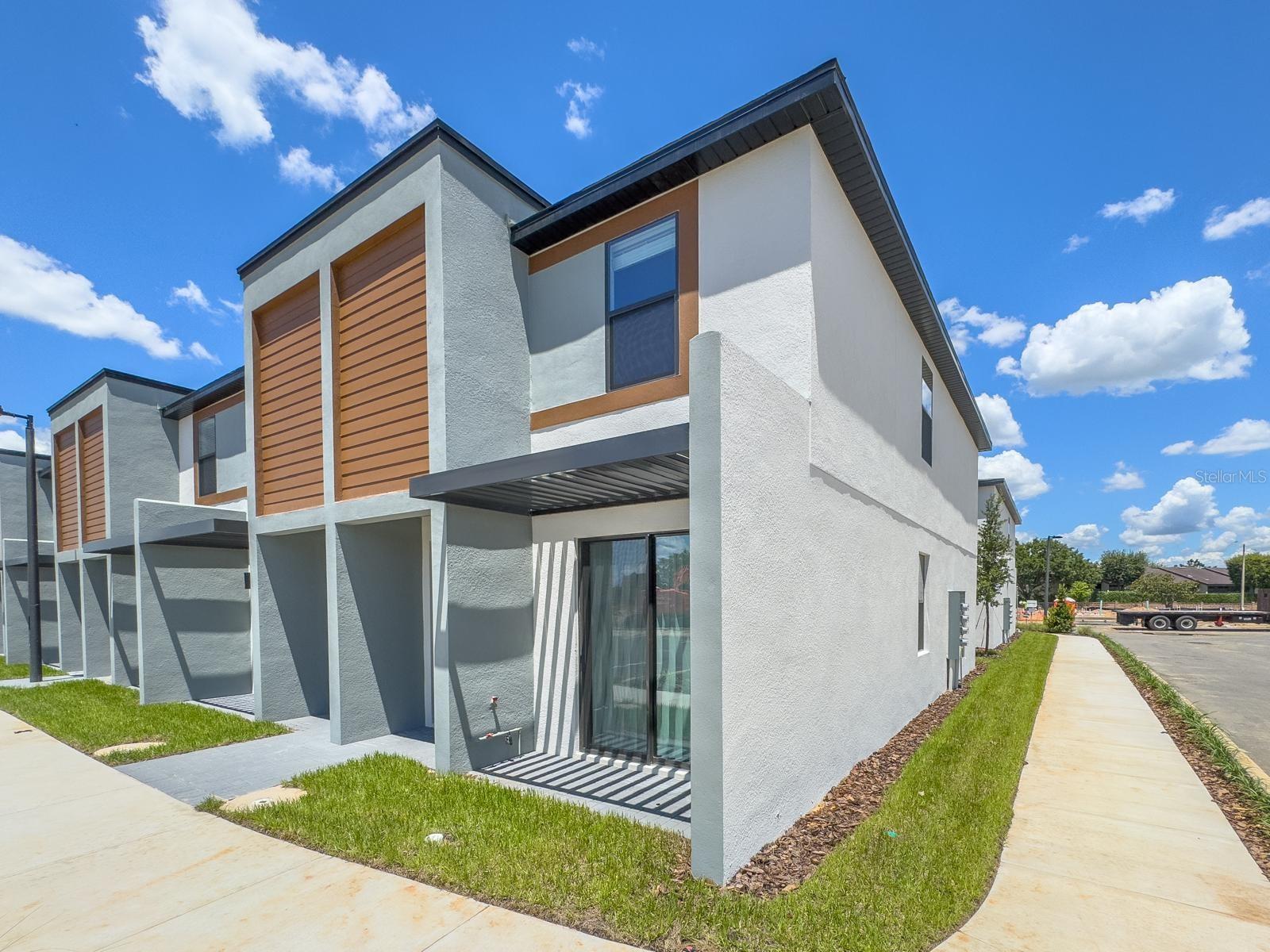 3229 Energy Drive, FL