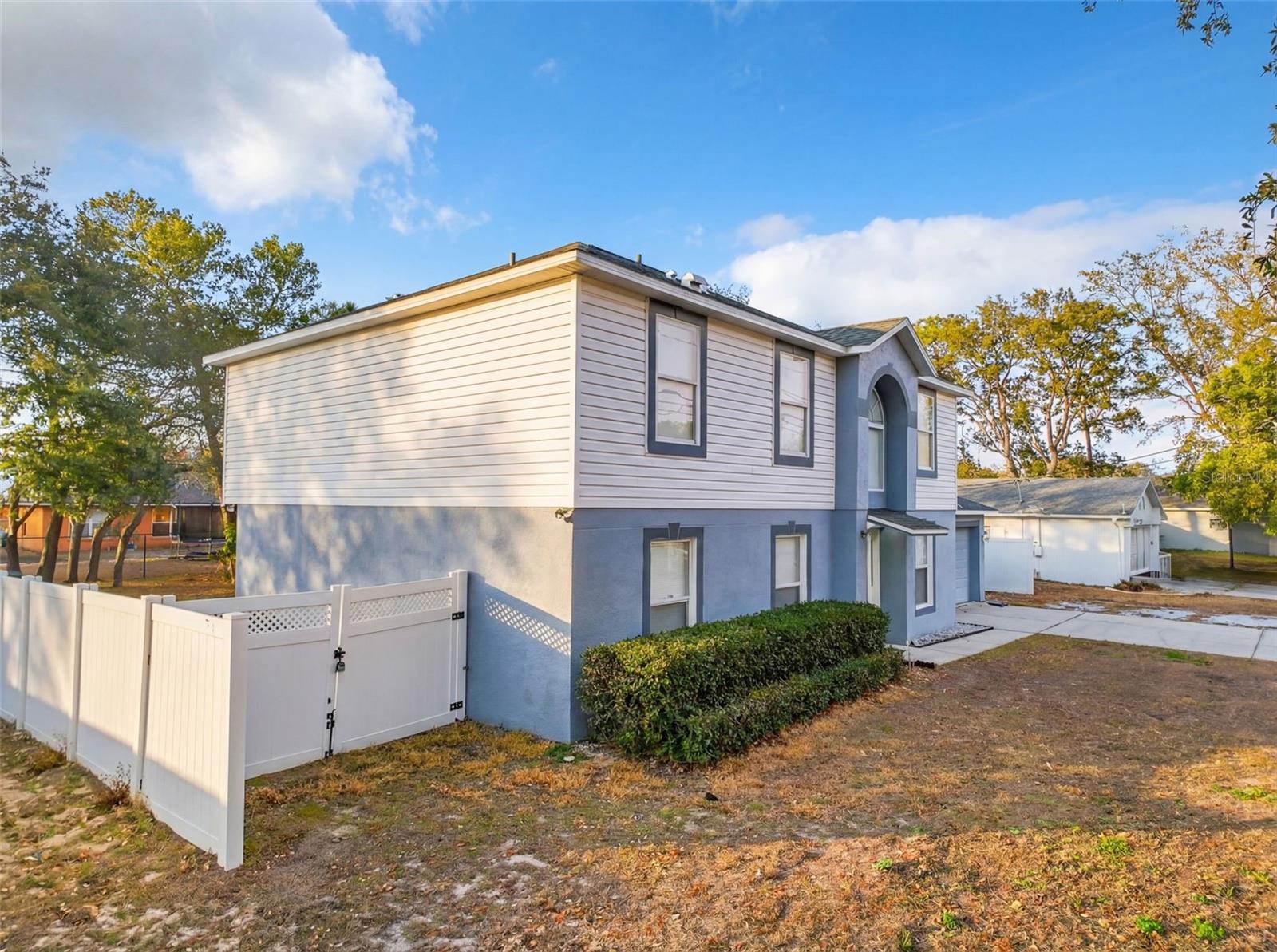 3181 Deltona Boulevard, FL