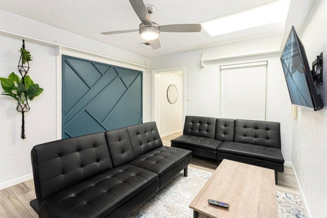 1214 Pine Hills Road, FL