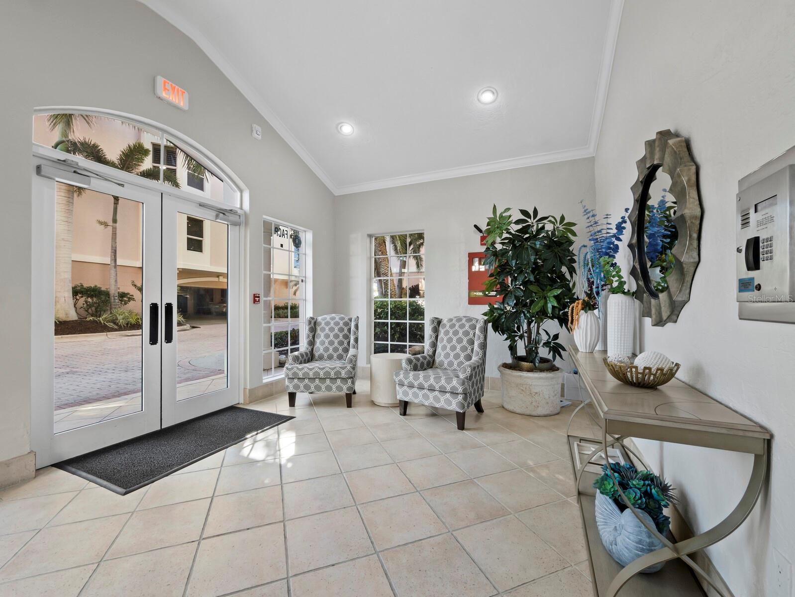 5430 Eagles Point Circle, FL