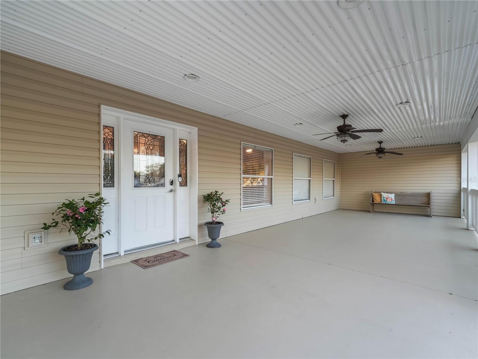 124 Pangola Drive, FL