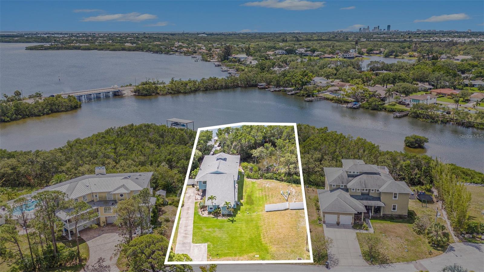 734 Weedon Drive, FL