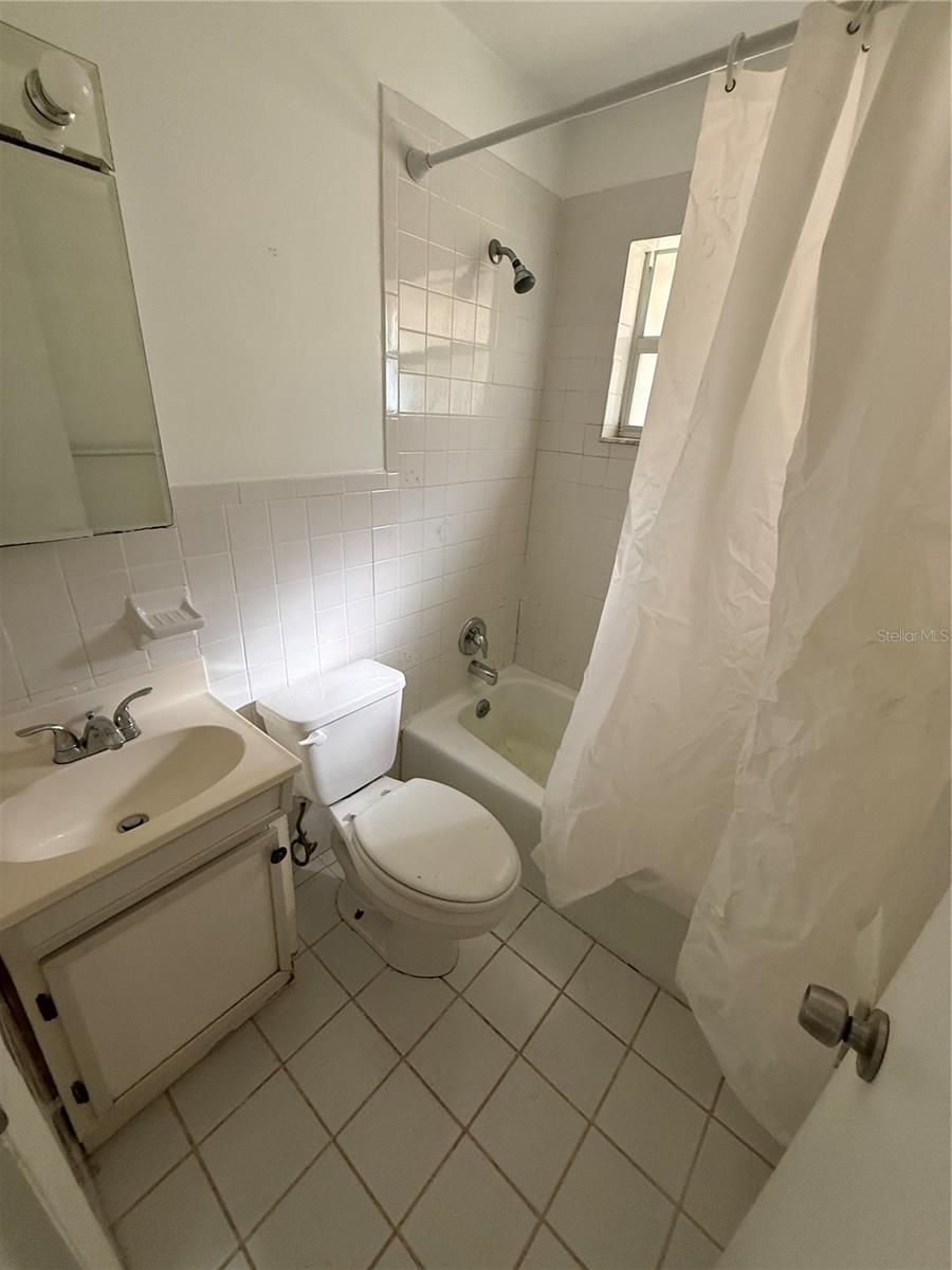 1270 8th Avenue, FL