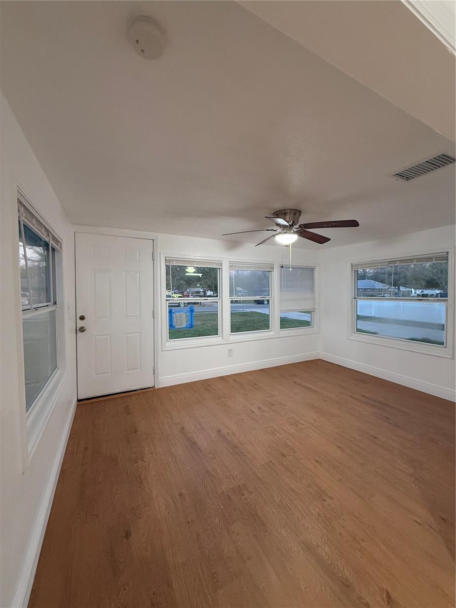 636 Coke Avenue, FL