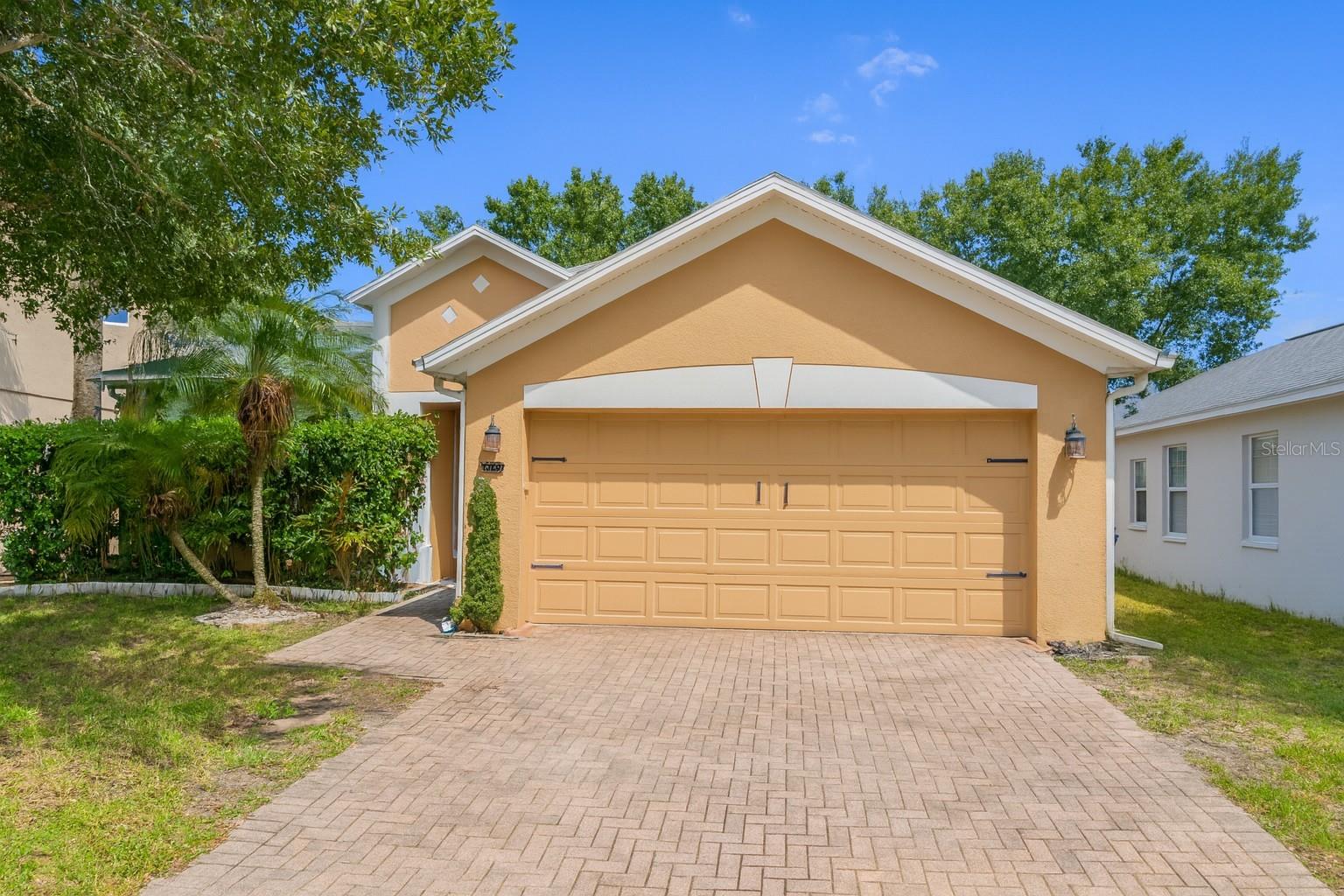 9985 Shadow Creek Dr, FL